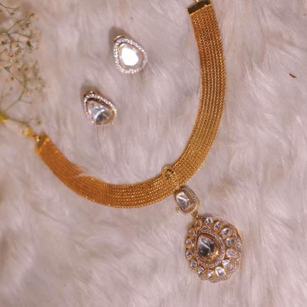 GOLDEN MOISSONITE POLKI NECKLACE