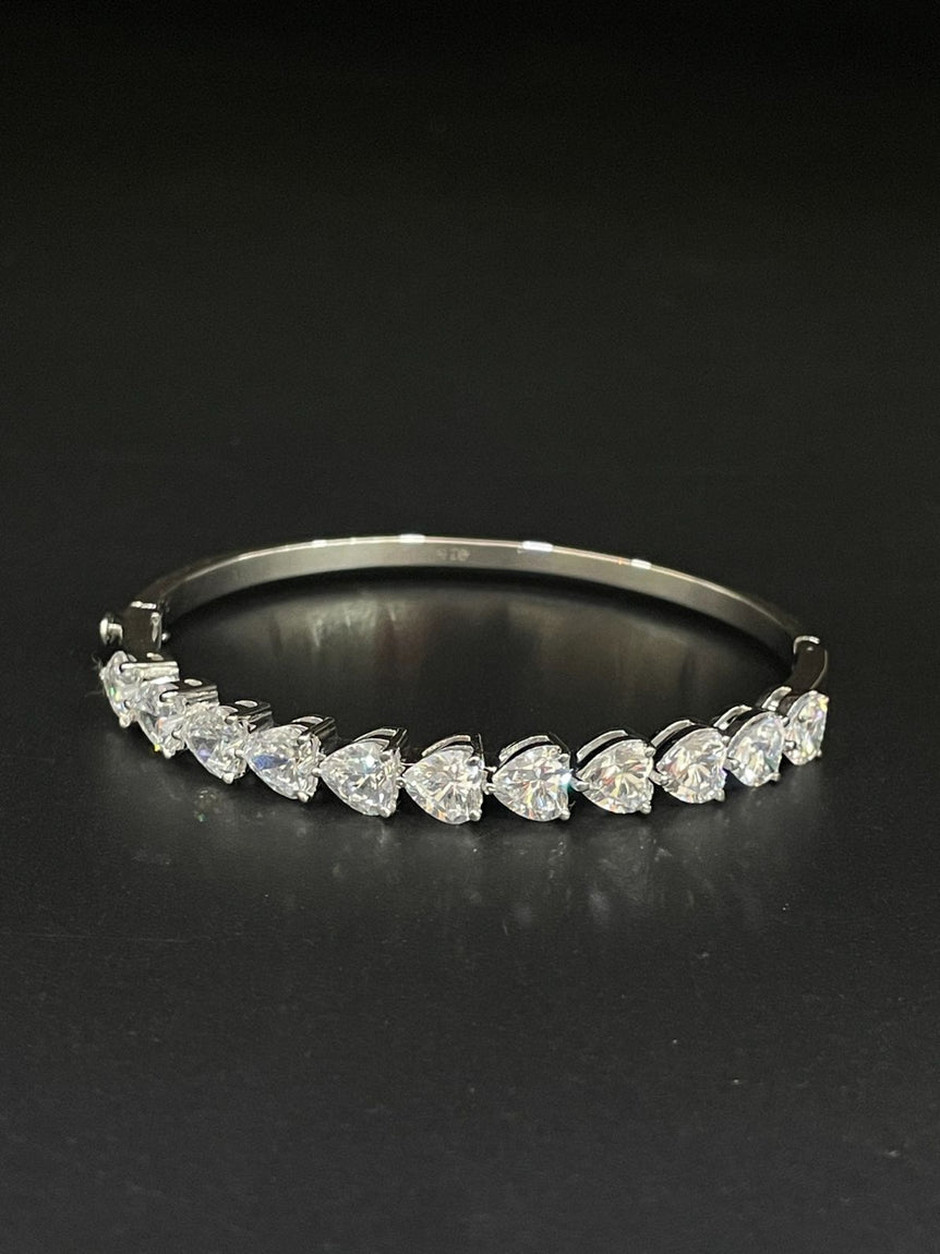 DIAMOND LOOK PURE SILVER BRACELET - Olivearajewels