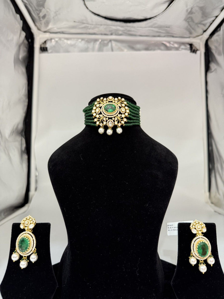 ELEGANT GREEN PURE SILVER CHOKER SET - Olivearajewels