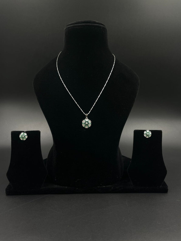 GREEN COLOR PURE SILVER PENDANT SET WITHOUT CHAIN - Olivearajewels