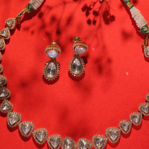 BEAUTIFUL MOISSANITE POLKI STRING