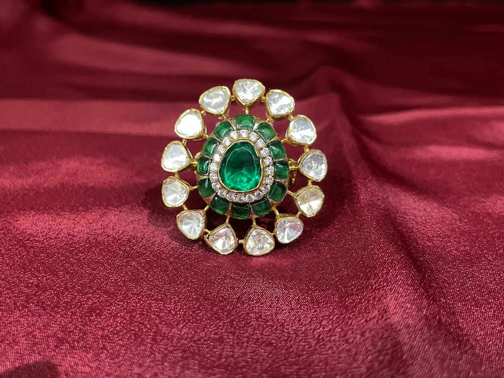 BIG POLKI RING WITH GREEN STONE