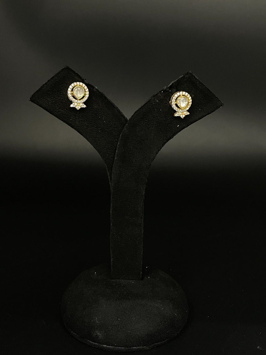SMALL POLKI PURE SILVER STUDS