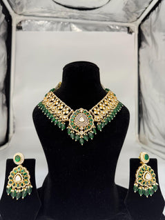 GORGEOUS POLKI NECKLACE SET WITH GREEN STONES