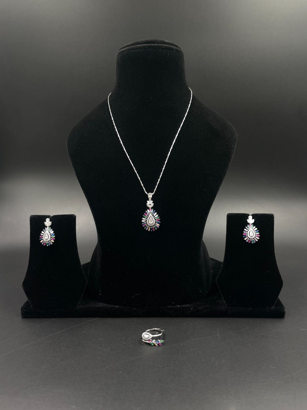 COLORFUL ELEGANT PURE SILVER PENDANT SET